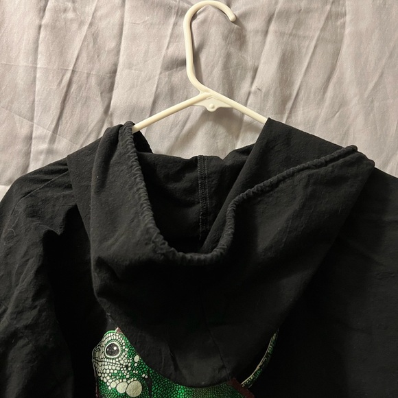 Stylish Black Hooded Jacket with Green Lettering & Design - Picture 8 of 10